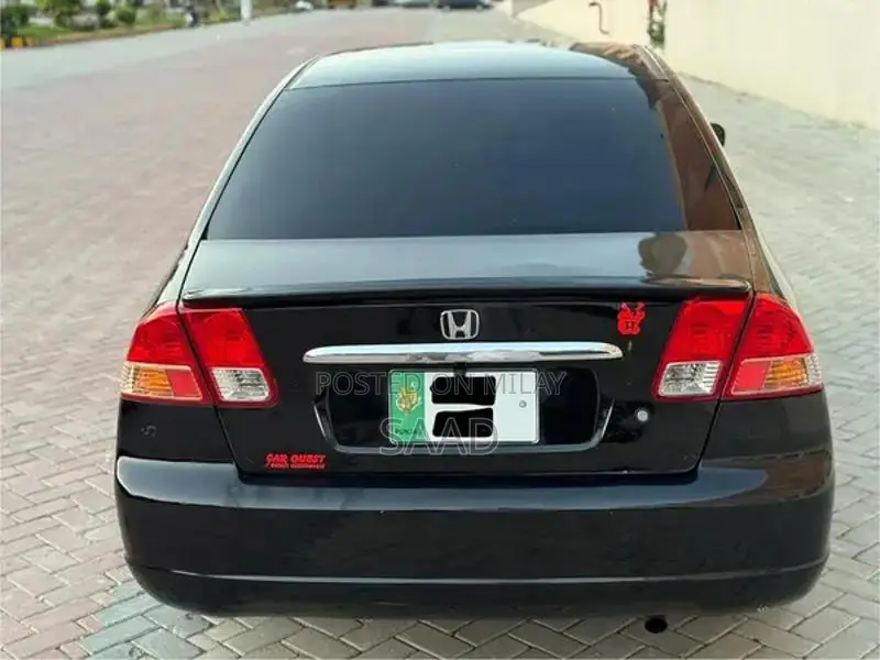 2005 Honda Civic Sedan - Low Mileage Well-Maintained Vehicle