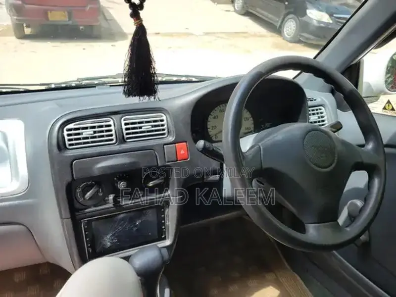 Alto 660 Compact Hatchback - Excellent Condition