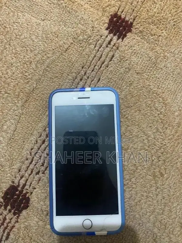 Apple Smartphone 64GB Storage Panel Replaced