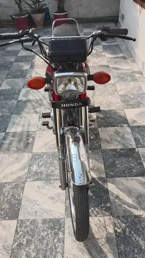 Photo - Honda CG 125 Motorcycle 2023 Model Islamabad Registration