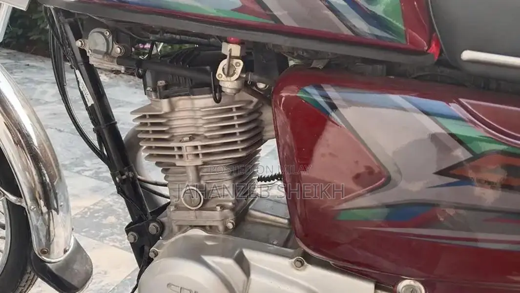 Honda CG 125 Motorcycle 2023 Model Islamabad Registration