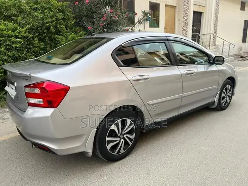 Honda City I-Vtec 1.3 Prosmetic Sedan