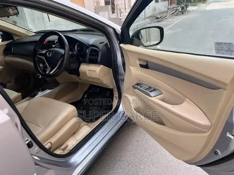 Honda City I-Vtec 1.3 Prosmetic Sedan