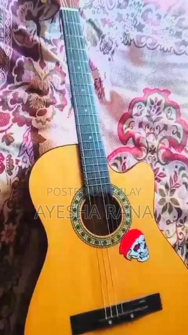 Acoustic Guitar - Urgent Sale