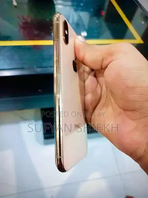 Apple iPhone XS Golden Smartphone Premium Edition