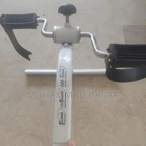 Home Fitness Exercise Bike Indoor Cycling Machine