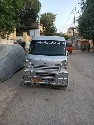 Photo - Nissan Clipper Compact Van - Well-Maintained Imported Vehicle