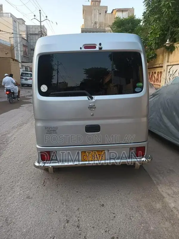 Nissan Clipper Compact Van - Well-Maintained Imported Vehicle