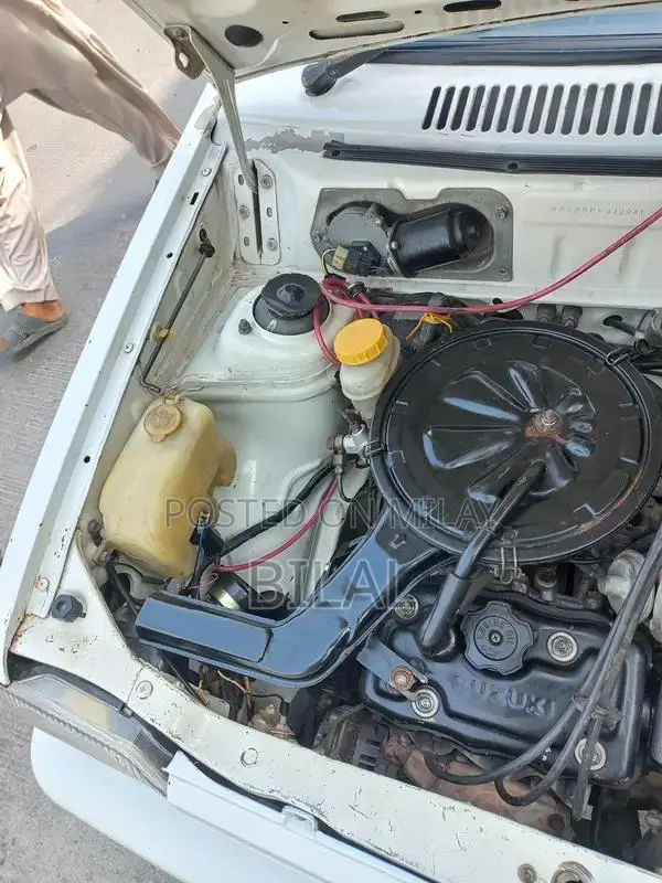 Mehran 2007 White Compact Sedan