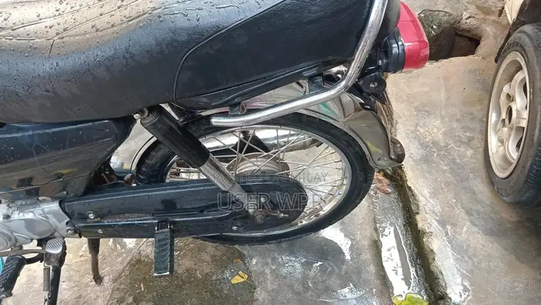 Honda 70cc Motorcycle - Latest Model