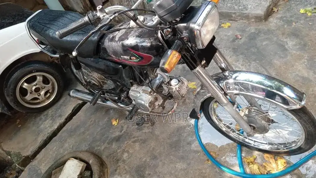 Honda 70cc Motorcycle - Latest Model