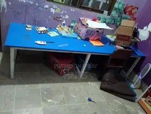 Photo - Glossy Long Heavy Iron Leg Study Table