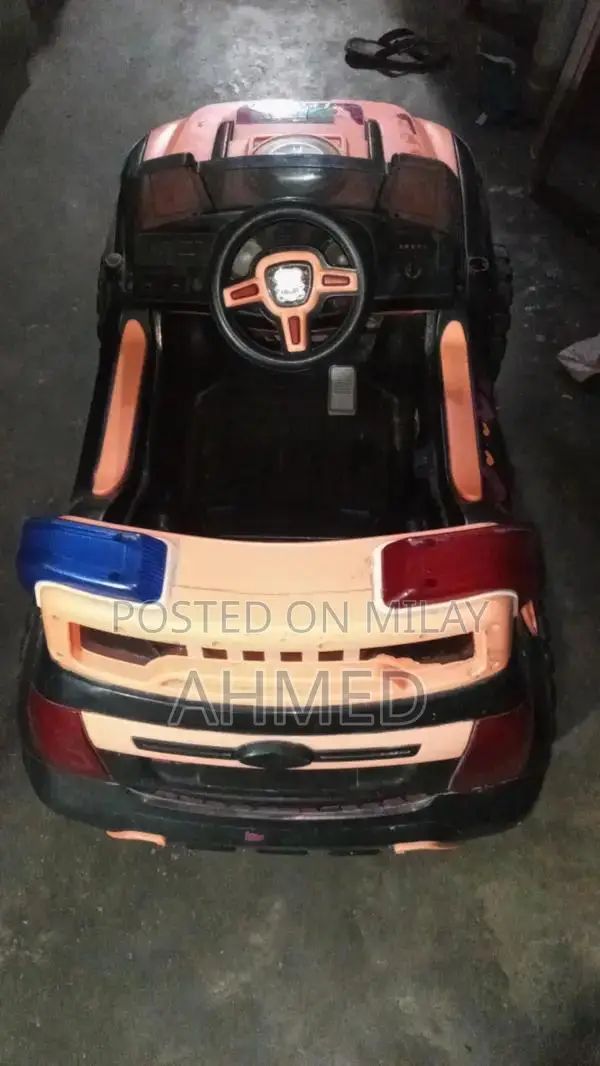 Kids Electric Rechargeable Police Style Ride-On Car