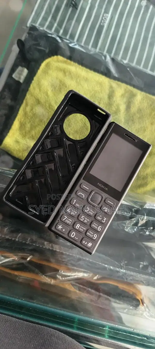 Nokia 130 Music Feature Phone - Black Edition
