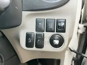 Daihatsu Mira G Full Option Compact Sedan