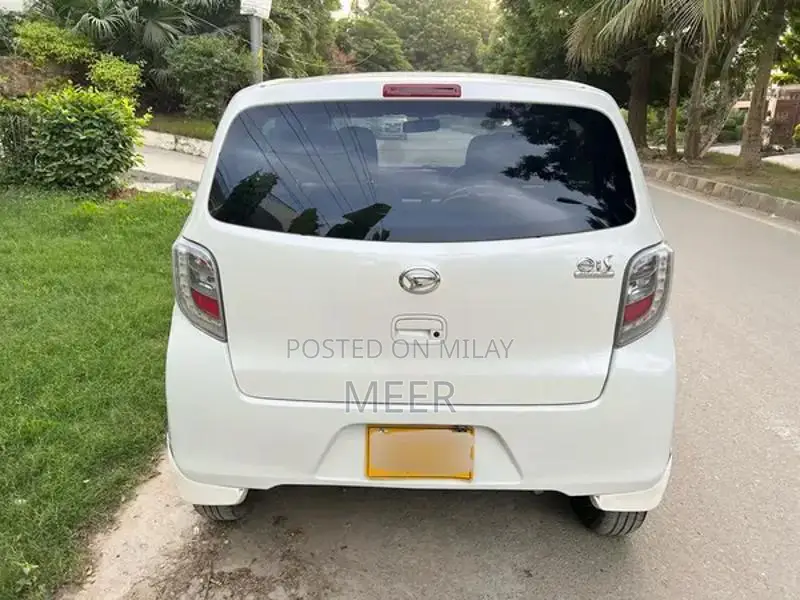 Daihatsu Mira G Full Option Compact Sedan