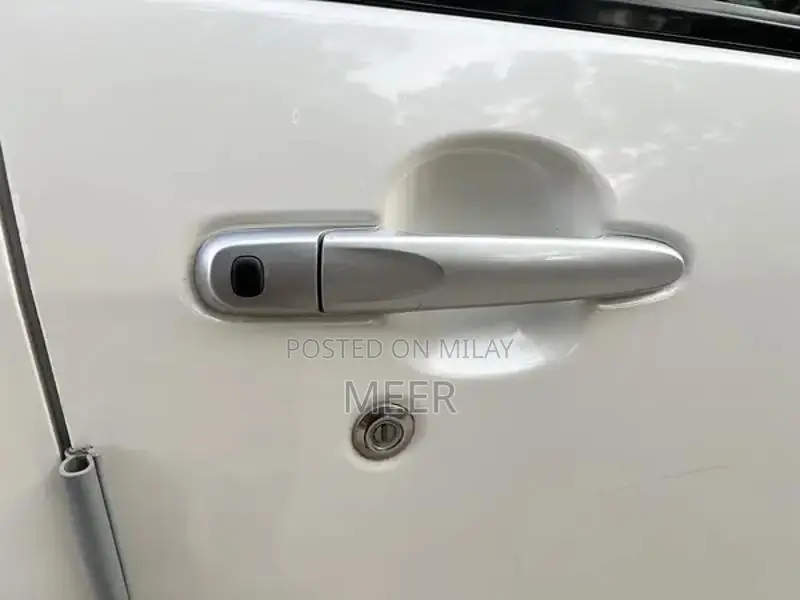 Daihatsu Mira G Full Option Compact Sedan