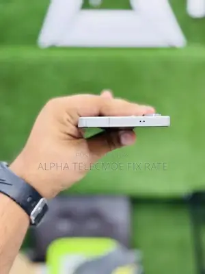 Ultra Smartphone 12GB RAM 256GB Storage PTA Approved