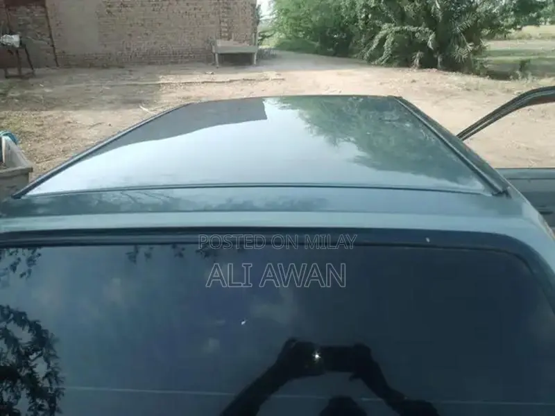 Suzuki Mehran VXR 14/15 Compact Sedan