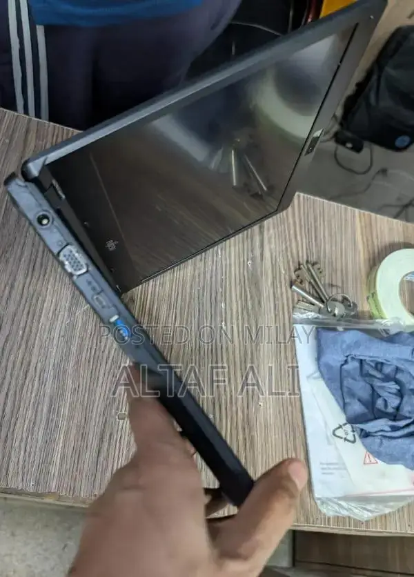 Fujitsu Student Laptop 8th Gen Core i3 Ultraportable