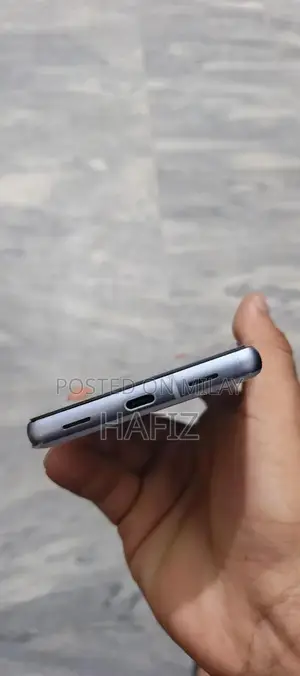 Google Pixel 7A Mid-Range Smartphone with Advanced Camera