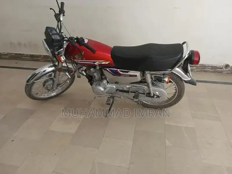 Honda CG 125 Motorcycle 2024 Model Lightweight Commuter