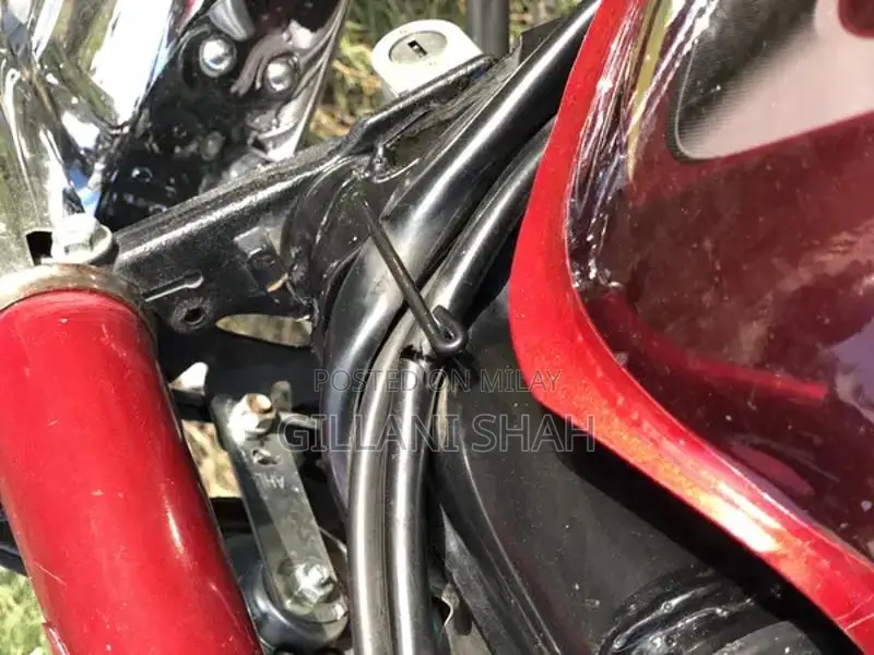 Honda CD-70 Motorcycle 2022 Red Edition