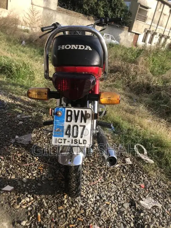 Honda CD-70 Motorcycle 2022 Red Edition