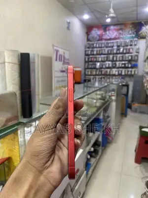 Apple iPhone 12 64GB Smartphone with Good Battery Health