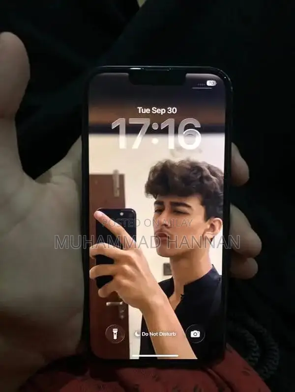 Apple iPhone 13 Smartphone Unlocked Non-PTA Model