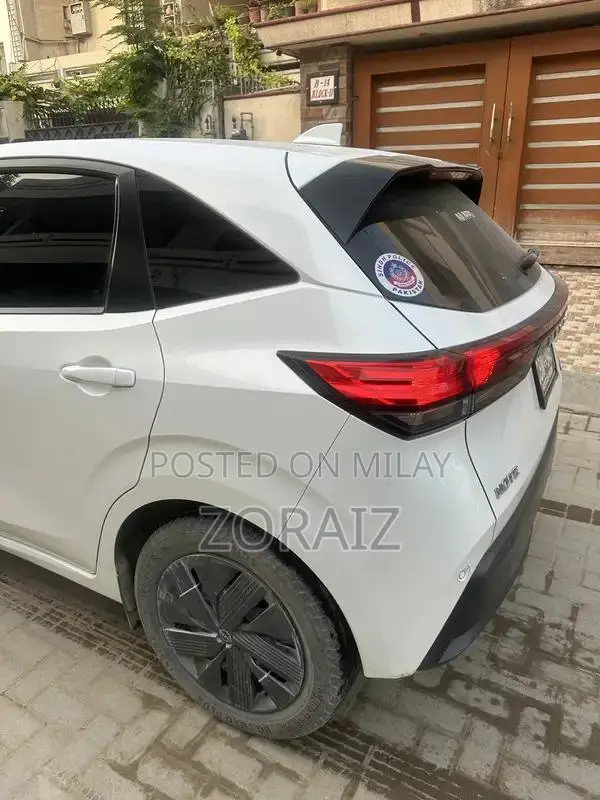 Nissan Note E-Power X Compact Hybrid Hatchback