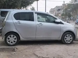 Daihatsu Mira Compact Hatchback Sedan