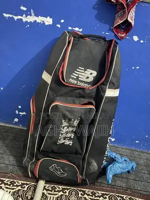 Complete Hardball Cricket Kit with Bats and Pads