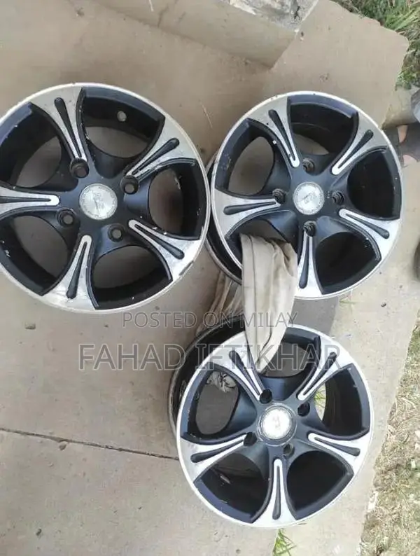 High-Quality Cultus Rims - Pristine Condition, Set of 4