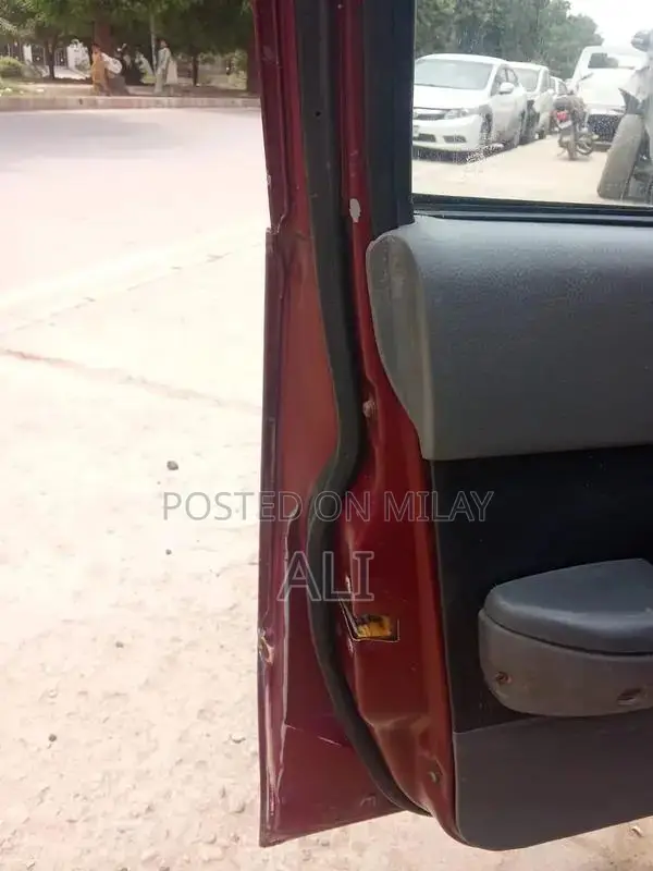 Cultus VXR Compact Hatchback with Power Windows