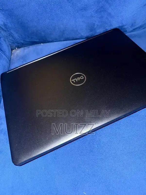 Dell Latitude 5495 AMD Ryzen 5 Pro Laptop with Full HD Display
