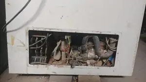 Compact Humidifier with Aroma Diffusion and Advanced Features