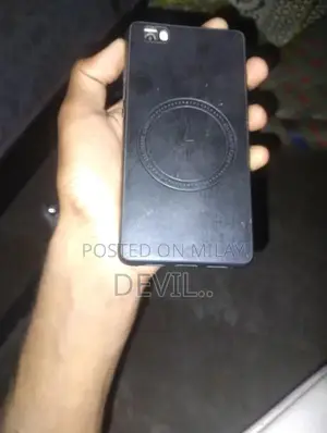 Photo - Huawei P8 Lite Smartphone with Dual SIM Capability