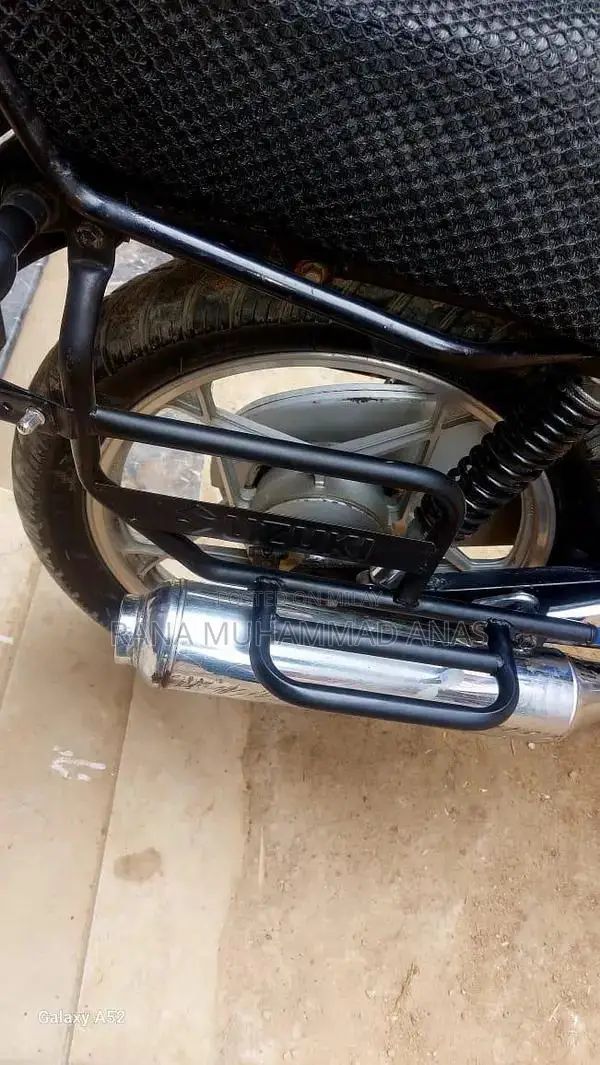 Suzuki GS 150 SE Motorcycle - Premium Condition