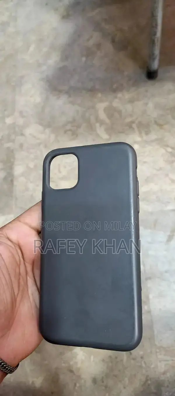 Apple iPhone 11 Black Smartphone - Non PTA Model