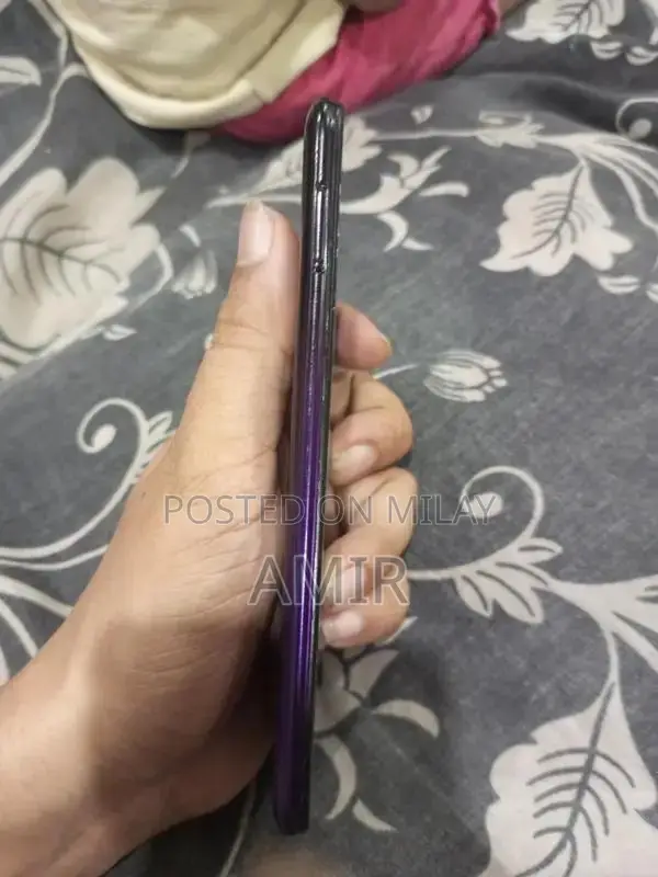 Infinix Hot 8 Smartphone 4GB RAM 64GB Storage