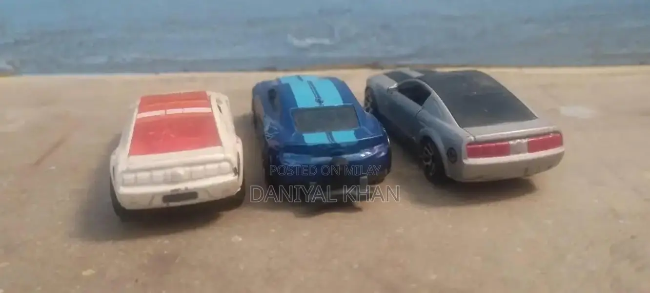 Hot Wheels Metal Toy Cars Collection - Small Vehicle Set