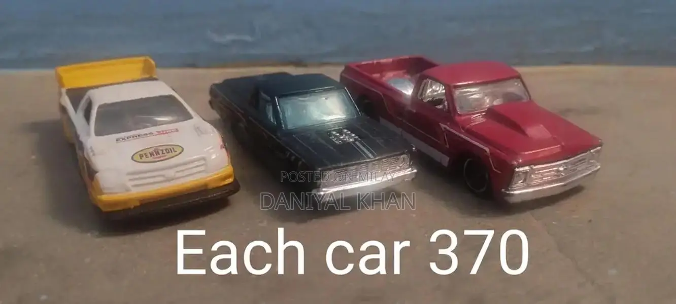 Hot Wheels Metal Toy Cars Collection - Small Vehicle Set