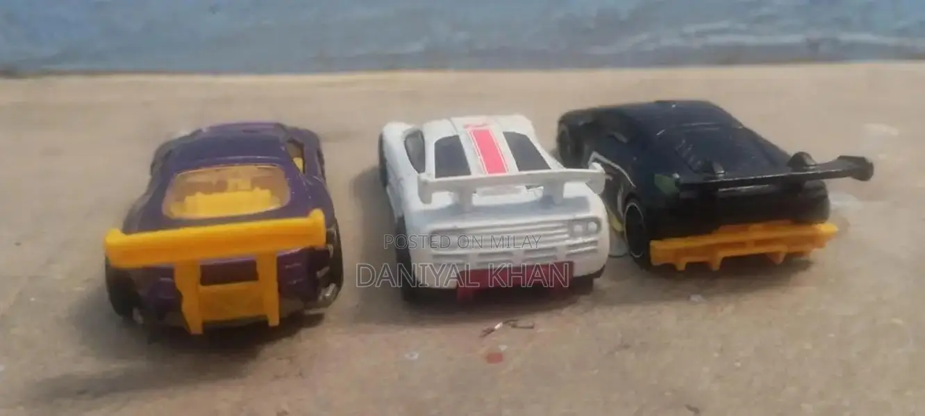 Hot Wheels Metal Toy Cars Collection - Small Vehicle Set