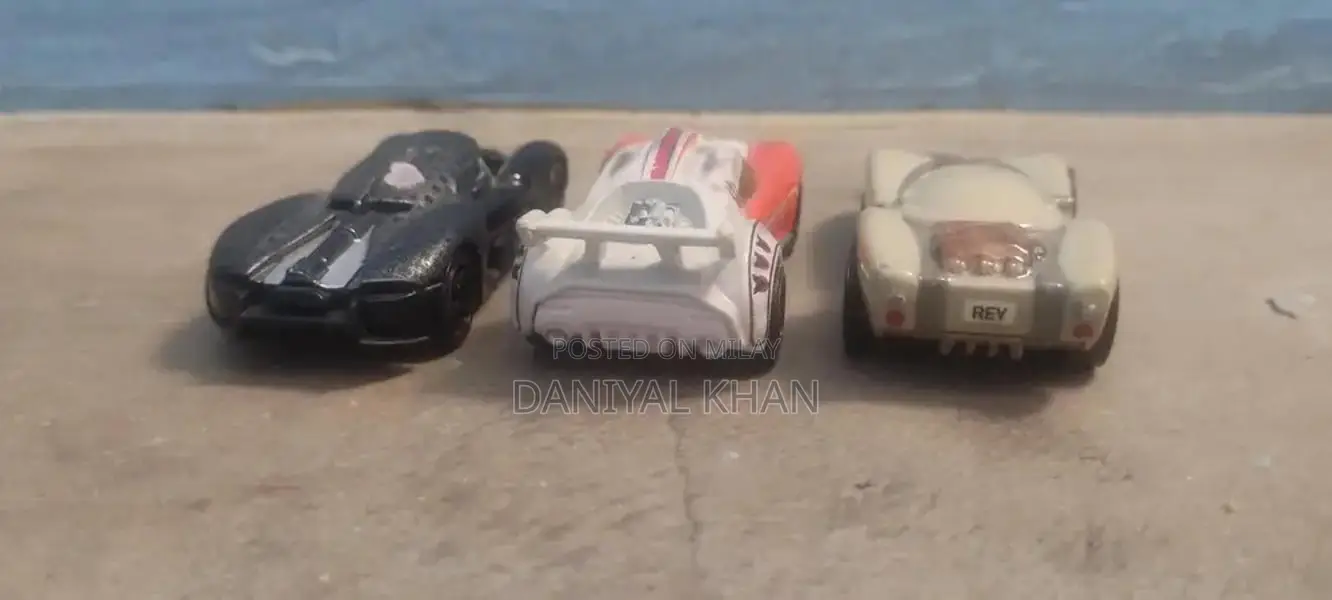 Hot Wheels Metal Toy Cars Collection - Small Vehicle Set