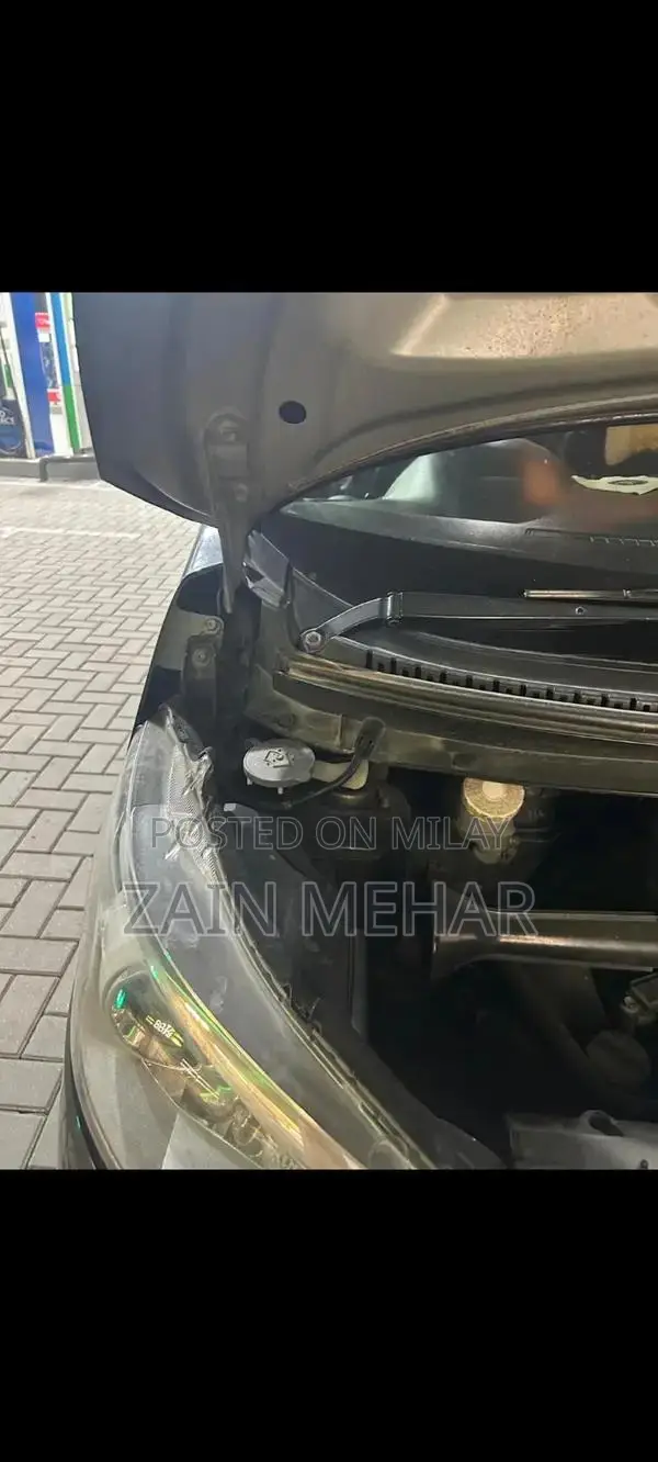 Nissan DayZ Highway Star Compact Urban Crossover