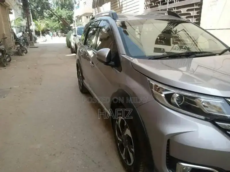 Honda BR-V S I-VTEC Automatic SUV