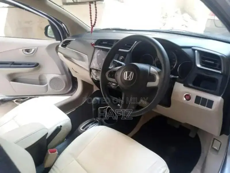 Honda BR-V S I-VTEC Automatic SUV