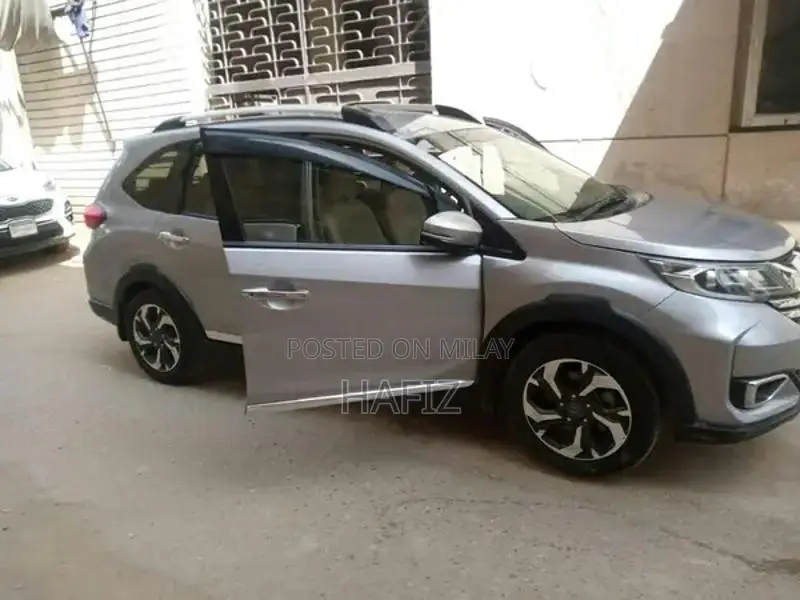 Honda BR-V S I-VTEC Automatic SUV