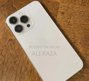 Apple iPhone 13 Smartphone - Premium Mobile Device